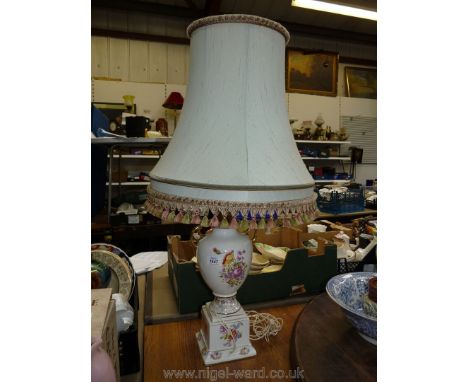 A ceramic urn shaped Table Lamp.