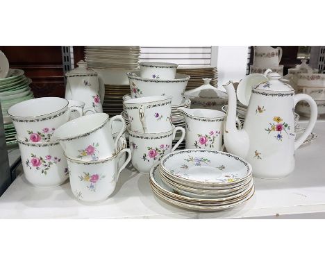 Shelley 'Lowestoft' pattern part tea service and various further Shelley part tea services 