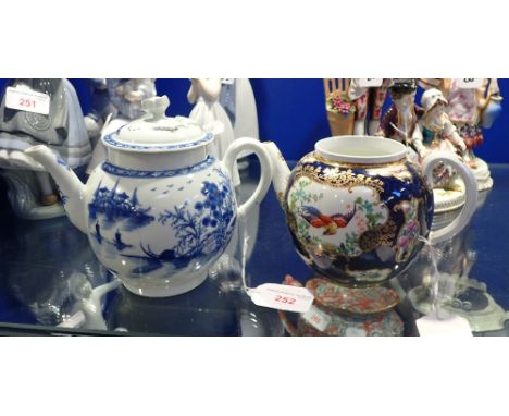 TWO WORCESTER TEAPOTS, 18TH CENTURY, one decorated in underglaze blue, 15cm high, the other with chinoiserie decoration reser