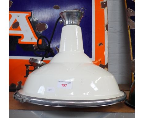 A CREAM INDUSTRIAL STYLE HANGING LAMP