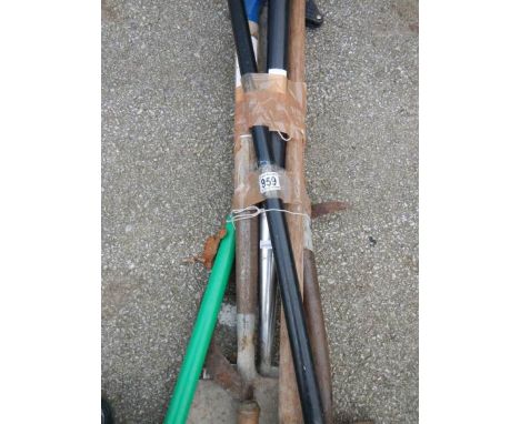 A good lot of garden tools. COLLECT ONLY.
