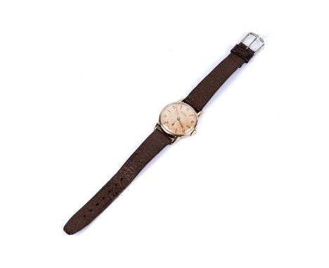An Ensign gentleman's 9ct yellow gold cased manual wind wristwatch, the circular dial with Arabic and baton hour markers, sub