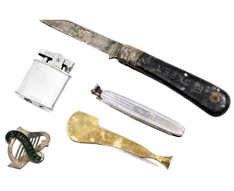 A St Saviour's CC plate and enamel badge, a brass cigar tamper, formed as a pipe, further tamper, pocket knife, named to E Sk