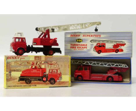 Dinky boxed turntable Fire escape model 956 also Jones Fleetmaster 970 No condition reports for this sale.
