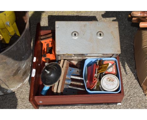 BOX OF mixed tool inc vice 