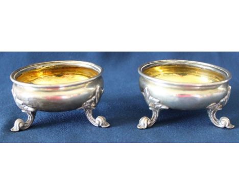 Pair of Victorian silver salts on three scroll feet with gilt interior, R &amp; S Garrard &amp; Co, London 1843, 6.99ozt