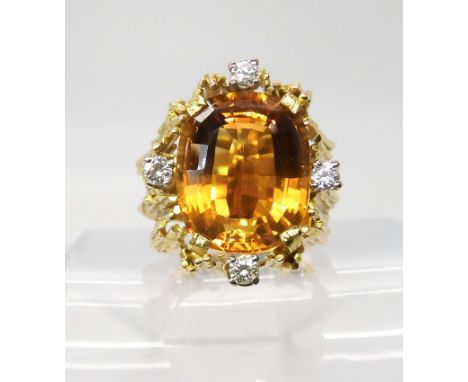 AN 18CT RETRO CITRINE & DIAMOND RING hallmarked London 1969 in the style of Gillian Packard stamped AMG. Set with four diamon