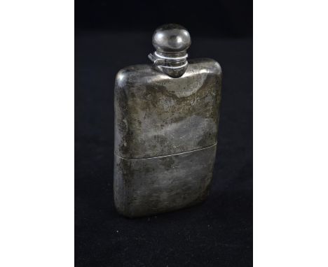 Silver hip flask, maker Griffiths & Singleton, Birmingham 1906, with the neck additionally hallmarked G & J W Hawksley, Sheff