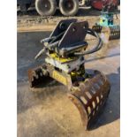 DEHACO ROTATING SELECTOR GRAB – SUIT 3 TON EXCAVATOR