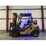 KOMATSU FG30T-17 LPG FORKLIFT - YEAR 2015