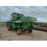 JOHN DEERE 1085 COMBINE HARVESTER