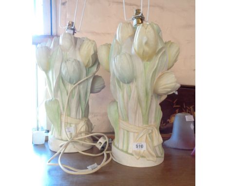 A pair of ceramic matte finish bunch of tulip pattern table lamps