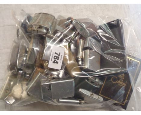 A quantity of vintage Ronson lighters and two boxed Colibri lighters - sold with various others including novelty examples - 