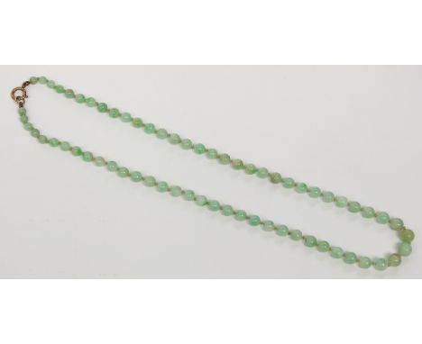 A jade necklace, the largest bead 8.6mm.