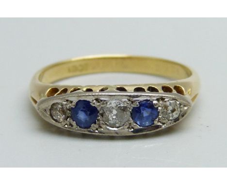 A vintage 18ct gold, sapphire and diamond ring, 4g, P/Q 