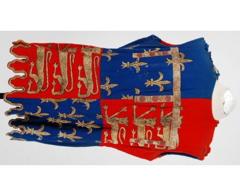 MEDIEVAL: A woollen medieval knights tabard, hook and eye fastening to front with detailed scalloped bottom. Decorated with g