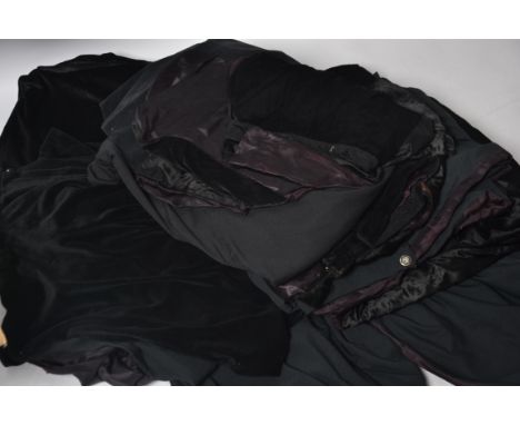COSTUME MISC: Box of general costumiers items to include;
- box of black skirts to include; ankle length, etc.


NOTE: From a
