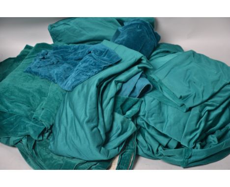 COSTUME MISC: Box of general costumiers items to include;
-large quantity of turquoise velvet material.


NOTE: From a large 