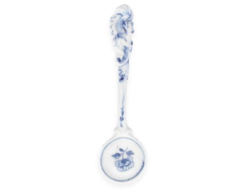 A Worcester spoon, circa 1770-75With a circular bowl painted in blue with a floret within a simple line border, the rococo mo