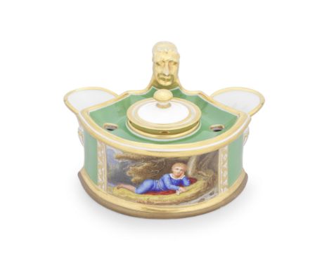 A Flight, Barr and Barr Worcester inkwell, liner and cover, circa 1820The semi-circular drum with two side pouches, the handl