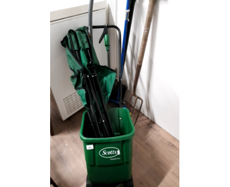 A SCOTTS EASY GREEN SEEDER AND OTHER GARDEN TOOLS