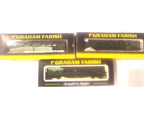 Three Graham Farish N gauge BR Green coaches; 374-186B, 374-440, 374-176 in very good - excellent condition, boxed. P&amp;P G