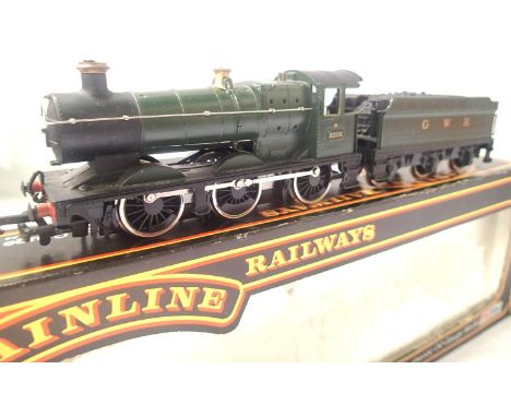 Mainline Class 2251 Collett Loco GWR Green 3205 in excellent condition, box is poor. P&amp;P Group 1 (£14+VAT for the first l
