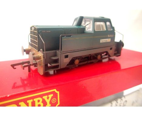 Hornby R3180 Sentinel  locomotive tarmac, weathered, in excellent condition, boxed. P&amp;P Group 1 (£14+VAT for the first lo