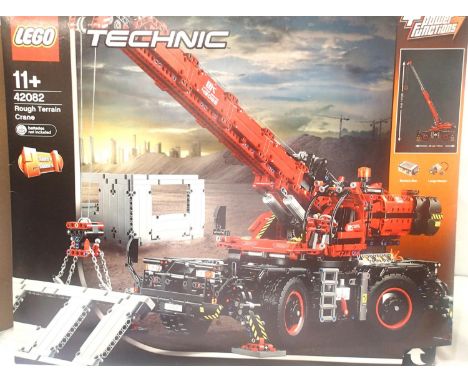 Lego 42082 Technic Rough Terrain Crane. P&amp;P Group 3 (£25+VAT for the first lot and £5+VAT for subsequent lots) 