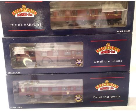 Three Bachmann MK1 BR Maroon, Corridor Coaches, 39-026C, 39-151A, 39-226B all in excellent condition, boxed with storage wear