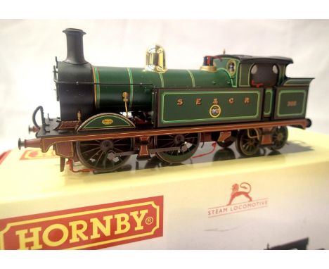 Hornby R3538 H Class SECR no 308 green in near mint condition, boxed. P&amp;P Group 1 (£14+VAT for the first lot and £1+VAT f