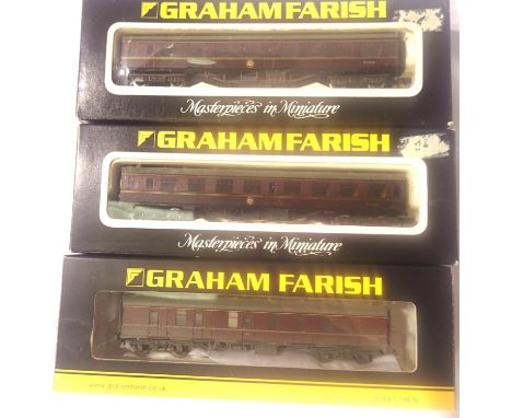 Three Graham Farish N gauge coaches, BR Marron 0681 MK1 corridor 2nd x2 374-036A MK1 full brake, weathered. P&amp;P Group 1 (