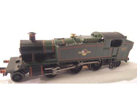 Graham Farish 2.6.2 tank, BR Green 5136, Late Crest in very good condition, unboxed. P&amp;P Group 1 (£14+VAT for the first l