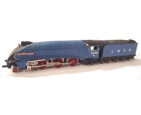 Graham Farish N gauge Sir Nigel Gresley LNER Blue 4498 in excellent condition, unboxed. P&amp;P Group 1 (£14+VAT for the firs