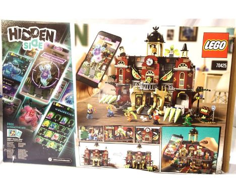 Lego 70425 Hidden Side. P&amp;P Group 2 (£18+VAT for the first lot and £3+VAT for subsequent lots) 