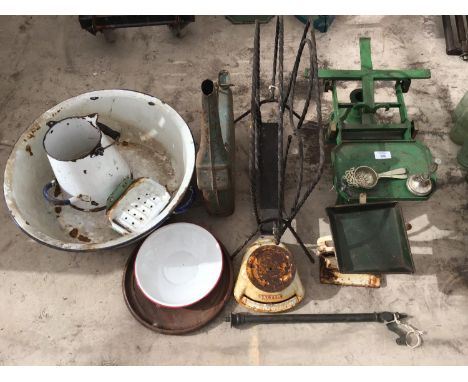 VARIOUS VINTAGE ITEMS TO INCLUDE ENAMEL BOWL, JUG, SOAP DISH, PETROL CAN ETC 