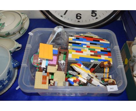 Box of mixed Lego