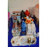 Wallace & Gromit clock, various ceramics, napkin rings etc