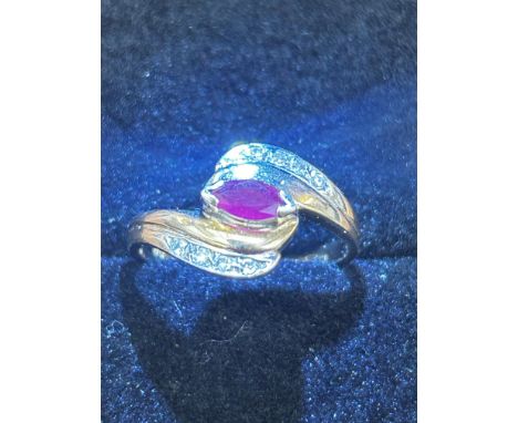 9ct Gold ring set with ruby & diamonds Size M 2.2g 