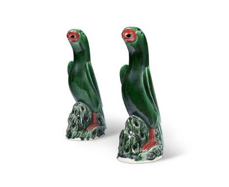A PAIR OF CHINESE GREEN PORCELAIN MODELS OF PARROTS IN KANGXI STYLE MODERN 30cm high   Condition Report:  One has chips to a 