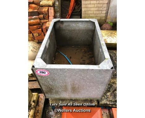 GALVANISED STEEL TROUGH , 51CM (H) X 61CM (W) X 89CM (L) 
