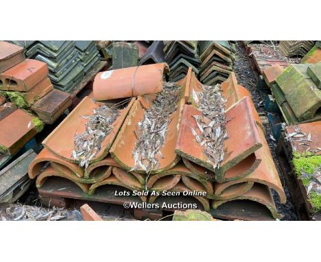 PALLET OF APPROX. 28X 18" RED HALF ROUND RIDGE TILE