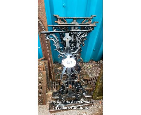 FOUR CAST IRON BENCH ENDS, 68CM (H)