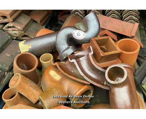 LARGE QUANTITY OF GLAZED TERRACOTTA PIPE FITTINGS, MIXED SIZES &amp; STYLES 