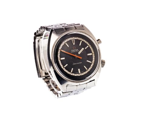 GENTLEMAN'S OMEGA SEAMASTER CHRONOSTOP STAINLESS STEEL MANUAL WIND WRIST WATCH, c.1969, the round black dial with applied whi