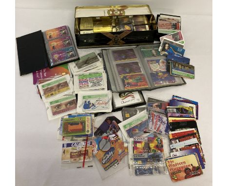 A large collection of assorted vintage British and overseas phone cards. To include: Special edition Movie advertising, Footb