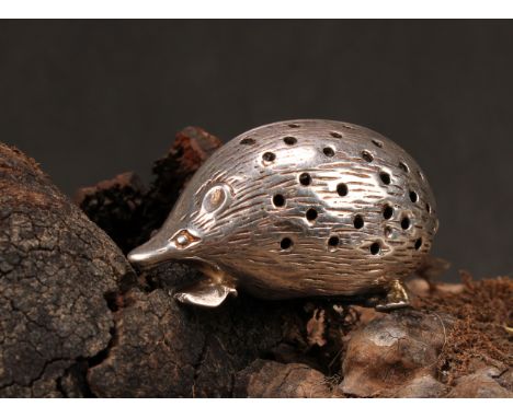 A silver novelty pin cushion, as a hedgehog, 4.5cm long 