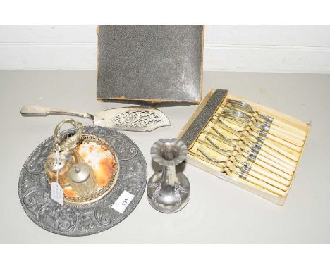 MIXED LOT DECORATED PEWTER PLATE, CASE OF FISH CUTLERY, SILVER PLATED FISH SERVER AND A SMALL CRUET