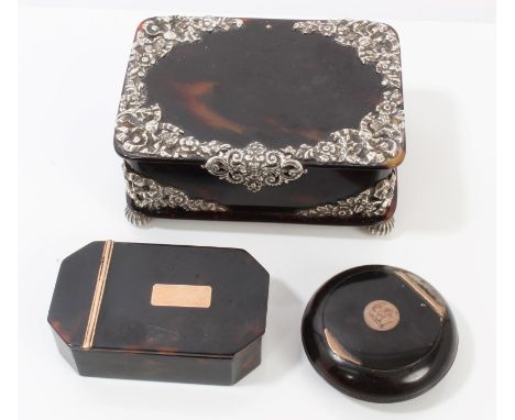 George III tortoiseshell and silver gilt mounted snuff box of canted rectangular form, 7cm wide, together with 18th century c