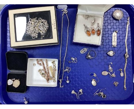 An Assortment of "925" and Other Jewellery, to include "L" pendant necklace with T-bar clasp, Kit Heath drop earrings, marcas